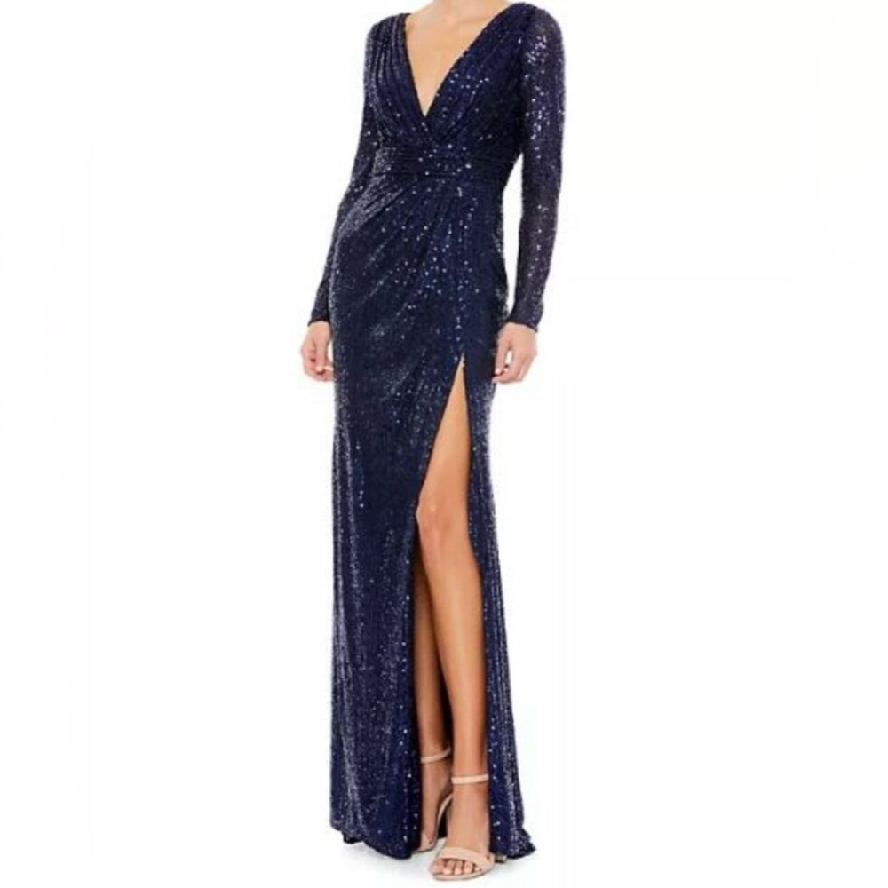 NWT Mac Duggal  Sequined Evening Gown size 6